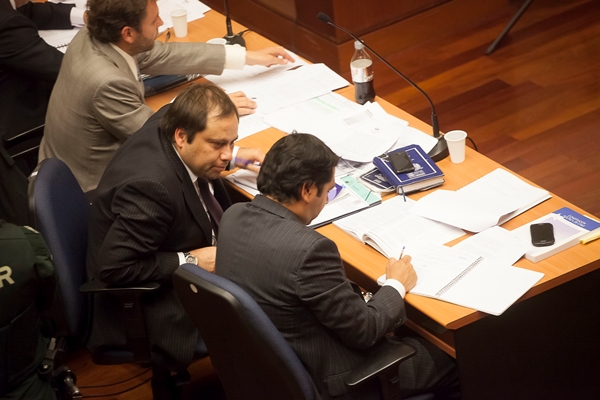 Los defensores p&uacute;blicos solicitaron que se levantara el secreto de la investigaci&oacute;n, lo que s&oacute;lo fue acogido parcialmente.