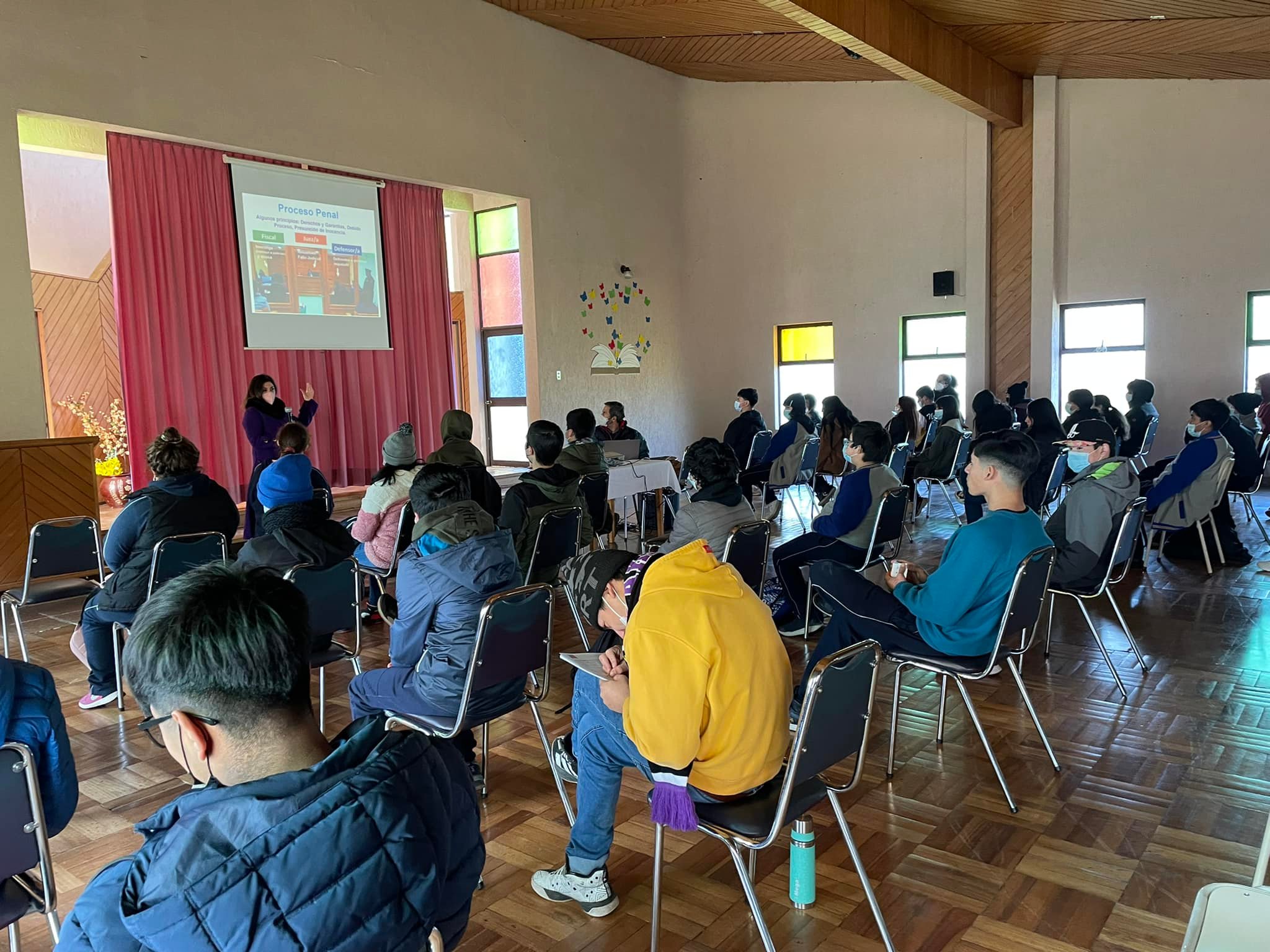 Los alumnos consultaron sobre facultades en controles de identidad, sanciones en caso de trastornos psiqui&aacute;tricos y cifras de j&oacute;venes infractores.