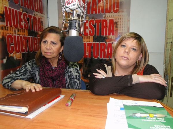 Gustava Aguilar y Paula Garc&iacute;a participaron en el programa "Polar en parlamento", de radio Polar.