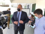 Defensor Local jefe de Maip&uacute;, Marcelo Aceituno se entrevsit&oacute; con detenido en comisar&iacute;a local