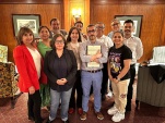 Las y los defensores p&uacute;blicos participantes, junto a los capacitadores de la instituci&oacute;n.