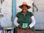 Do&ntilde;a Gilberta Mamani, habitante del pueblo de San Lorenzo de Tarapac&aacute;.