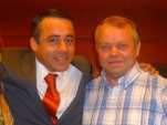 El defensor p&uacute;blico Mario Palma (izquierda) intenta hoy evitar la extradici&oacute;n de su representado, el ciudadano ruso Sergey  Zadnepriansky (derecha).