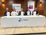 Con la firma de esta acta se recepciona oficialmente el nuevo edificio institucional