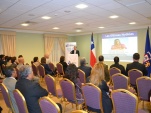 Defensor Regional, Claudio G&aacute;lvez, anunciando la Cuenta P&uacute;blica de la DPP de Arica y Parinacota 2014 en el sal&oacute;n Putre en el Hotel Diego de Almagro. 
