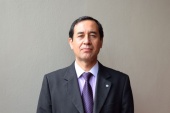 Andr&eacute;s Pi&ntilde;eiro Santis, asesor jur&iacute;dico de la Defensor&iacute;a Regional de Ays&eacute;n
