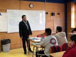 Luis Mora, defensor local jefe de Castro, estuvo a cargo de la exposici&oacute;n.