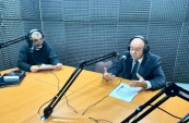 "Nosotros somos funcionarias y funcionarios p&uacute;blicos y nos debemos a las personas", relev&oacute; el abogado. 