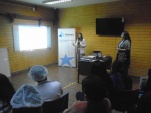 con gran inter&eacute;s la internas del CPF de Temuco participaron de esta charla informativa 