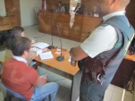 En la audiencia, el joven fue acompa&ntilde;ado por sus familiares