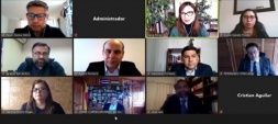 Los representantes de diversos organismos participaron en Conversatorio regional.