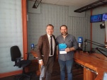 Sobre justicia abierta convers&oacute; Claudio P&eacute;rez (a la izquierda) con Rodolfo Hah, en la visita a Radio B&iacute;o B&iacute;o.