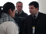 Tras la exposici&oacute;n, los defensores respondieron consultas particulares de las internas.