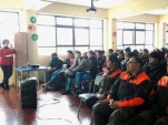 Adem&aacute;s de las y los alumnos de ense&ntilde;anza media, a la charla asistieron profesores y funcionarios de seguridad ciudadana de Algarrobo.