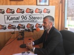 El defensor regional, Ra&uacute;l Palma Olivares en Radio Kanal 96 de la comuna de Diego de Almagro.