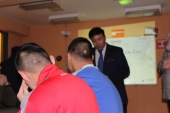 Los menores escucharon atentamente durante la primera parte de la actividad
