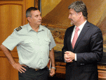 El Defensor Nacional, Andr&eacute;s Mahnke, se reuni&oacute; con el Director Nacional de Gendarmer&iacute;a, Juan Letelier.