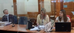 Las defensoras, Marsella Rojas y Diana Mar&iacute;n en audiencia de juicio oral en Copiap&oacute;. 