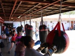 Mujeres en pleno entrenamiento de Boxeo. Una tarde para compartir e informarse  