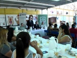 El Defensor Regional (S) en el saludo a las madres internas en el Penal de Iquique.