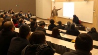 Una activa participaci&oacute;n tuvieron los defensores y magistrados en el conversatorio.