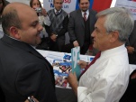 Jos&eacute; Luis Craig entreg&oacute; al Presidente Pi&ntilde;era un ejemplar de la &uacute;ltima edici&oacute;n de "Revista 93".