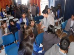 La defensora penal juvenil de Tarapac&aacute; en su interacci&oacute;n con los j&oacute;venes hospicianos, luego de la charl.