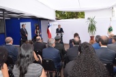 El Defensor Nacional Andr&eacute;s Mahnke presidi&oacute; el acto de inauguraci&oacute;n de la Defensor&iacute;a Local de Curic&oacute;.