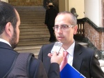 "Estamos frente a un error judicial que ha sentenciado a una persona inocente", afirm&oacute; Renato Gonz&aacute;lez