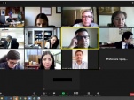 : Los integrantes de la Mesa de Justicia Penal de Tarapac&aacute;, en un instante de la reuni&oacute;n por videoconferencia.