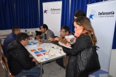 Por m&aacute;s de tres horas, el equipo de la Defensor&iacute;a Regional del Maule atendi&oacute; consultas de la poblaci&oacute;n penal de la carcel de Curic&oacute;.
