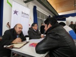 Gran cantidad de consulta atendi&oacute; la Defensor&iacute;a Regional del Maule en la plaza de Justicia realizada en la c&aacute;rcel de Curic&oacute;.