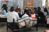 Carla Naranja en di&aacute;logo participativo con ni&ntilde;as privadas de libertad en CRC Santiago