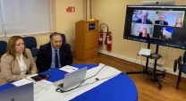 Directivos de la Defensor&iacute;a regional en reuni&oacute;n con Ministro de la Corte Suprema, Sergio Mu&ntilde;oz.