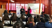 El equipo Juvenil dela regi&oacute;n de Atacama, da a conocer Ley de Responsabilidad penal Adolescentes a alumnos de la comuna de Caldera.