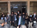 La ministra de Justicia, el Defensor Nacional y el Defensor Regional al momento de inaugurar el edficio.