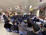 La actividad se realiz&oacute; en la biblioteca del Liceo Bicentenario