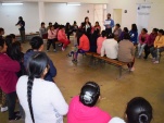 Una vista de la jornada con alrededor de sesenta mujeres en prisi&oacute;n preventiva. 