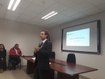 El defensor local jefe de melipilla, eduardo Libretti, expuso ante funcionarios p&uacute;blicos labor de la Defensor&iacute;a el y el Proyecto Inocentes.