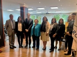 Sof&iacute;a Libedinsky (segunda desde la izquierda) junto a representantes de la defensa p&uacute;blica de otros pa&iacute;ses.