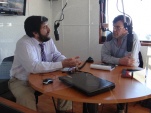 El defensor p&uacute;blico Borquez sostuvo un ameno di&aacute;logo con el comunicador Utz