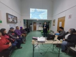 La exposici&oacute;n estuvo a cargo de Nicol&aacute;s Silard y Yessenia Soto