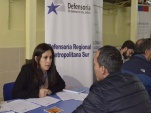 Profesional de la Unidad de Estudios y coordinadora de defensa penitenciaria, Sandra Haro, recibi&oacute; consultas de usuarios condenados
