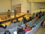 Alumnos de distintos cursos de la carrera de Derecho de la Universidad Adolfo Ib&aacute;&ntilde;ez participaron en el seminario.