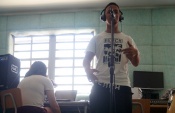 Cinco j&oacute;venes van semanalmente al estudio de grabaci&oacute;n a preparar sus temas que esperan plasmar en un disco a mediados del 2019