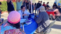 El equipo de la Defensor&iacute;a Local de Calama atendi&oacute; las consultas ciudadanas en Plaza de Justicia 