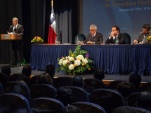 El sal&oacute;n auditorio de la Fundaci&oacute;n Telef&oacute;nica se replet&oacute; con los asistentes al seminario internacional.