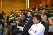 En el auditorium de la Contralor&iacute;a Regional, el defensor Serri, el faclitador Cheuquelaf y el defensor penitenciario Alday