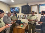 Los directivos del Maule entregaron material informativo a carabineros para que quede a disposici&oacute;n de personas detenidas y conozcan sus derechos.