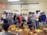 Una activa conversaci&oacute;n sostuvieron los j&oacute;venes y profesionales de la DRMS en el CIP San Bernardo.